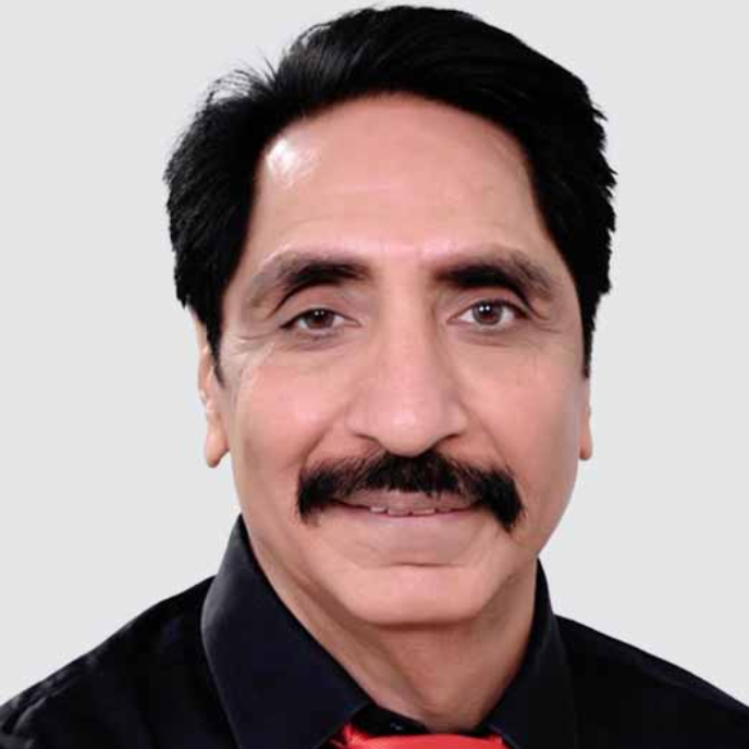 Dr. Vikas Kakkar